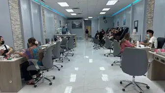 Turn Key High-End Nail Salon [8 Yrs]