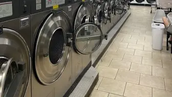 Super-Sized Laundromat for Sale in Texas