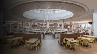 Prime Food Court Space – The Florida Mall Orlando 20 Million+ Visitors