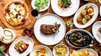 Beverly Grove Billboard Fast Casual/Sit Down Restaurant w/ Type 41