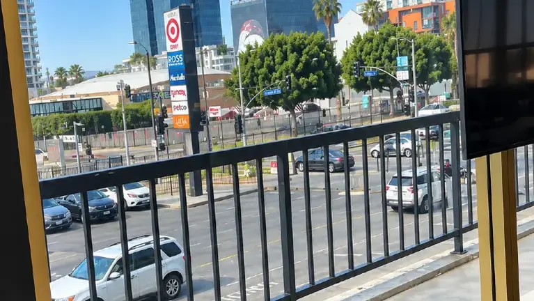 Free Parking Lot