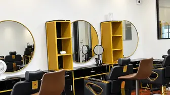 Hair Braiding and Locs salon on Hollywood Boulevard