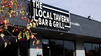 Profitable Bar & Eatery, with a Modified Gross Lease