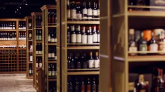 Iconic Liqour Store For Sale in HOT LOCATION