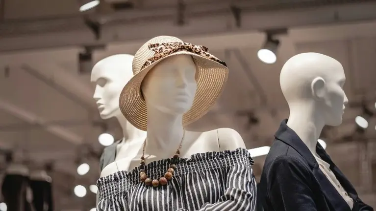 Mannequins Mannequins