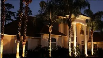 Thriving Outdoor Lighting Franchise with Exclusive Territory