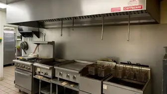 999 Aero Drive - Turn Key Kitchen