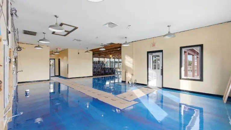 Brand-new epoxy flooring throughout Brand-new epoxy flooring throughout