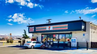 7 ELEVEN - Great Corner Location