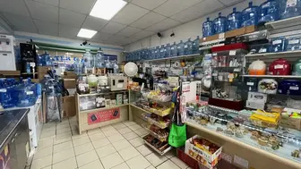 Retail – Water & Beverage Stores