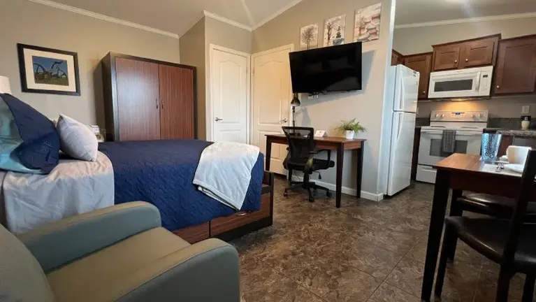 Fully Furnished mobile modular structures (housing or office spaces)