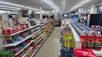 Busy Convenience Store with Deli Central St Petersburg!!