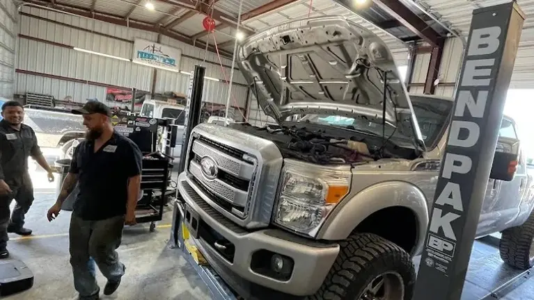 Bays 4 and 5 with 4 post