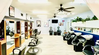 Turnkey, Highly Rated Salon in Prime Menlo Park