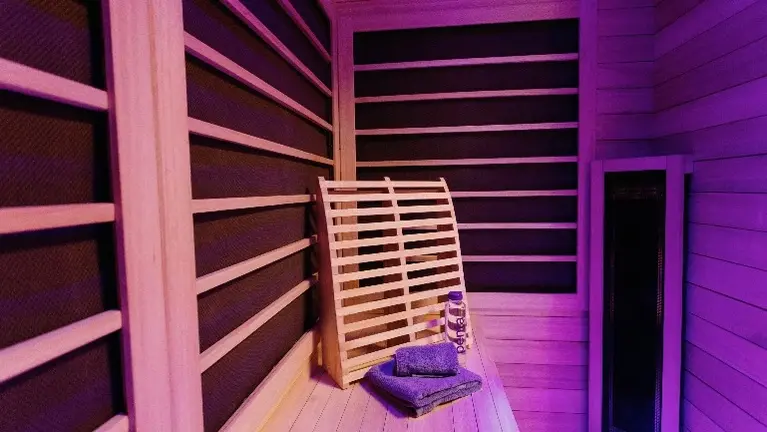 Sunlighten full-spectrum infrared sauna Sunlighten full-spectrum infrared sauna