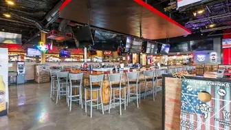Established & Operating Sports Bar With Prime Highway Frontage