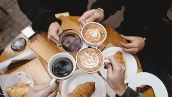 Profitable Turnkey Café  5-D/Wk Operation in Prime Commercial Hub