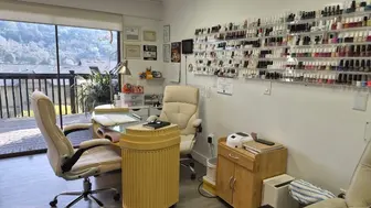 European Beauty/Nail Salon for Sale