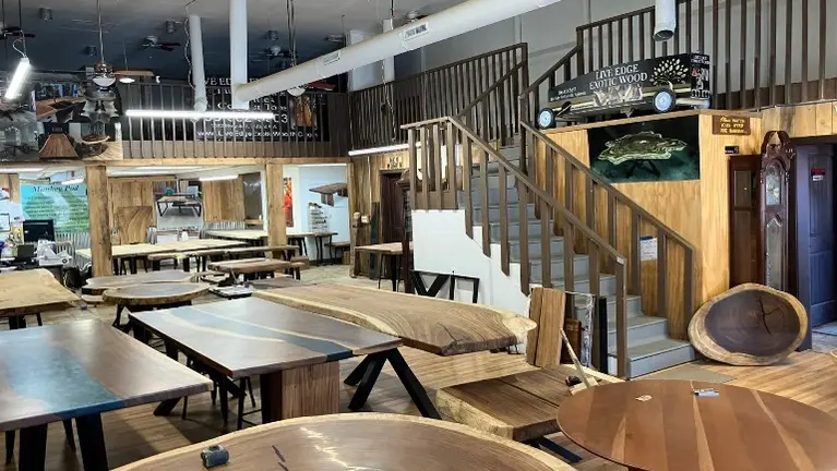 front showroom as you enter store