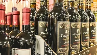 Established Wine Boutique in Affluent Area