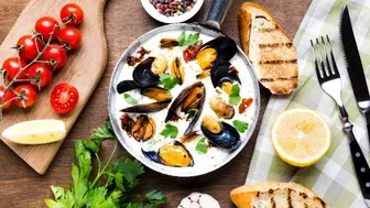 Profitable Mediterranean Restaurant with Strong Delivery Demand