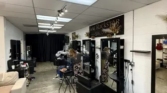 JaneRockstar Hair & nail Salon for sale, busy & top rated