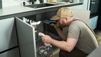 Residential Plumber (Superior Staff & Reputation)