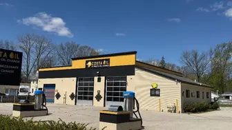 Costa Oil Change Franchise Location with Expansion Opportunity