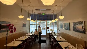 TURNKEY Restaurant Space in Prime Pasadena LOW RENT