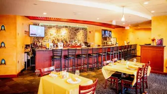 Lexington, MA - Full Service Restaurant