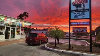 Profitable Convenience Store in Miami Loyal Customer & Prime location.