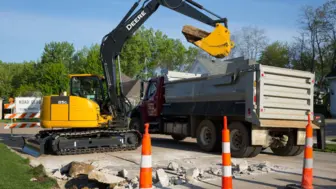 36-Year Est. Excavating Company – Government & Municipal Contracts