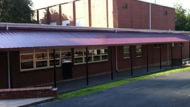 Metal awning solution