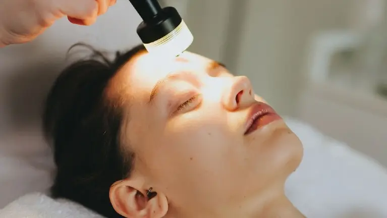High-Tech Luxury Facial Offerings
