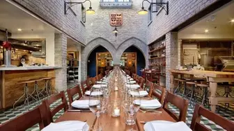 Turnkey Casual Fine Dining Restaurant – Premium North Shore Opportunit