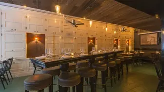 A Vibrant,Turnkey Restaurant Opportunity in the Heart of Downtown