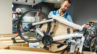 Bike Shop with STRONG Online Sales Component