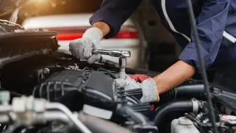 Turnkey Mechanic Shop Serving Cars, Diesel Trucks & Boats