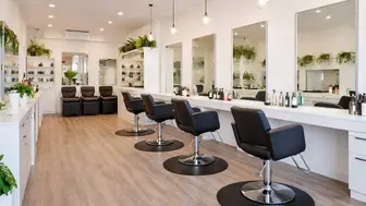 Established Niche Hair Salon – Prime Lakewood Location