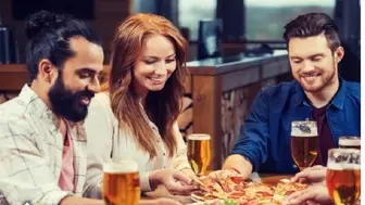 Popular Sports Bar, Grill and Tavern in High Traffic Area