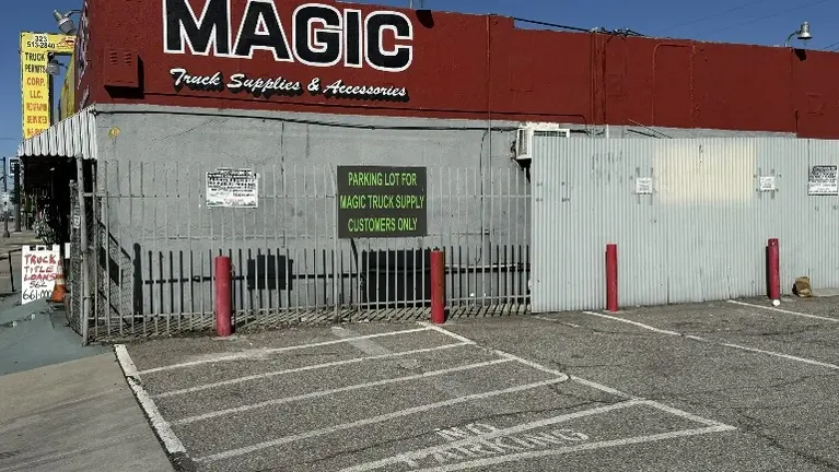 Side View / Parking Area Side View / Parking Area