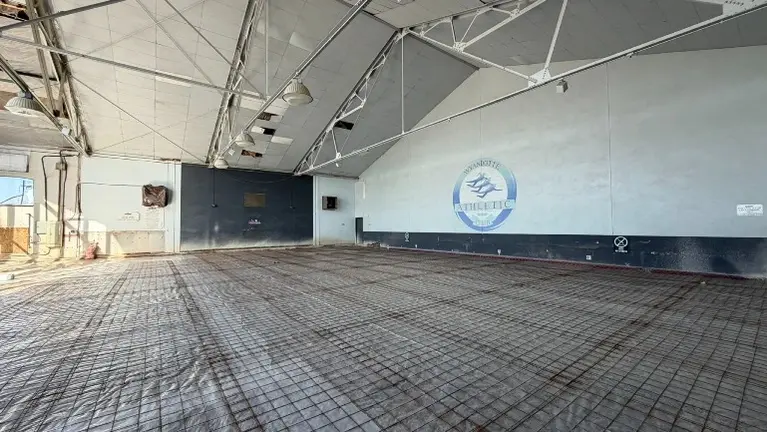 Separate area for lease or expansion