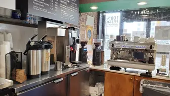 Only $309K for Popular Restaurant & Cafe in Williamsburg, VA!