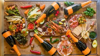 Downtown St Petersburg FL Wine Bar and Restaurant for Sale