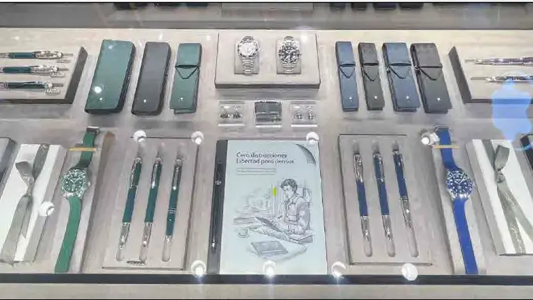 Visual Merchandising