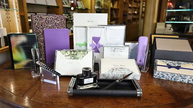 luxury accessories luxury accessories