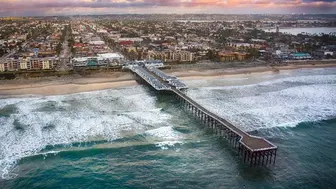 Pacific Beach Bar/Restaurant For Sale