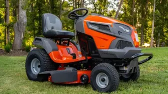 Est. Landscaping Business w/ Real Estate Available