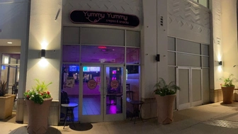 Established cafe established in Westgate Entertainment District