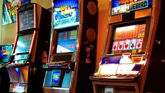 Long Standing Portland Bar/Tavern